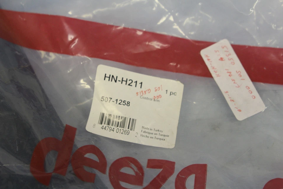 Brazo de control de suspensión HNH211 DEEZA 1996-2000 NUEVO Foto 2 de 2