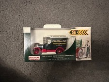 LLEDO Days Gone - DG050036 Bull Nose Morris Van Eddie Stobart (1)