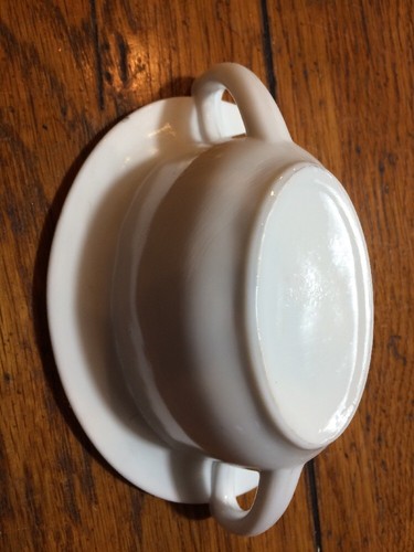 Vintage Milk Glass Sugar and Creamer ~ Raised Flowers on Top Edges - Picture 3 of 5