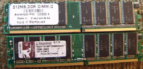 2 x 512 Kingston KVR Memory-2 Desktop and 2 pieces of 1GB KVR-- Used - Picture 4 of 10