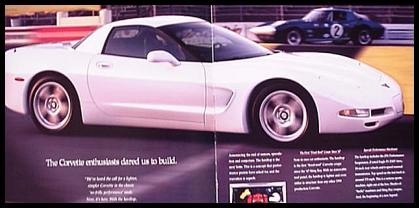 Folleto Corvette Prestige 1999 - enorme, con env, viruta de pintura de color y carpeta de recorte - Imagen 3 de 7