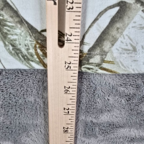 2010s Realtree APS Snow Camo V-Neck Long Sleeve Performance T-Shirt (Womens XXL) - Picture 13 of 13