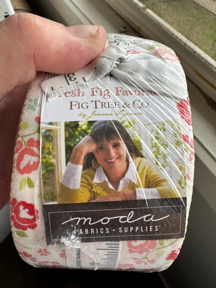 Fresh Fig Favourites Jelly Roll by Fig Tree & Co - image 4 of 4