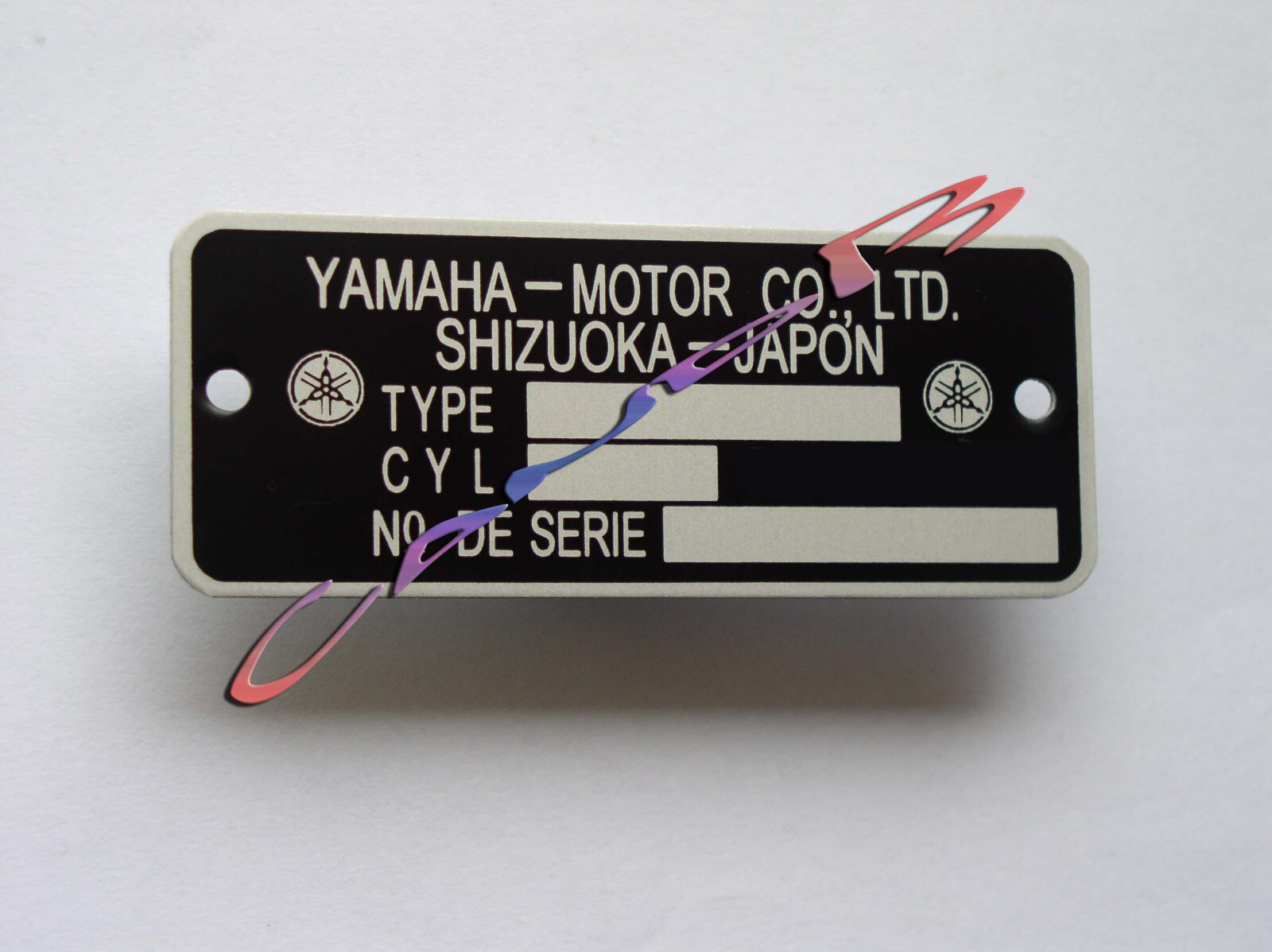 Plaque constructeur Yamaha finition alu brossé rigide haute durabilité