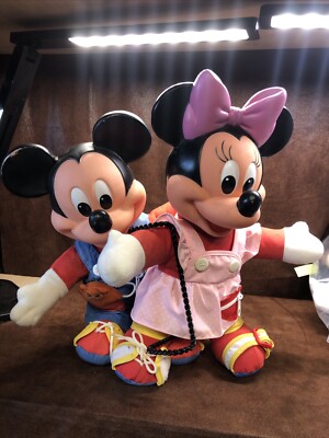 Mickey Minnie Mouse Learn To Dress Doll Tie Buckle Zip Button