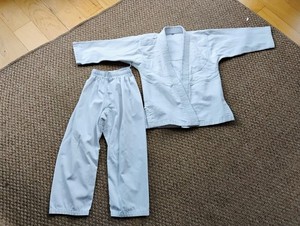 White  Kids BJJ Jiujitsu Gi, Size M2