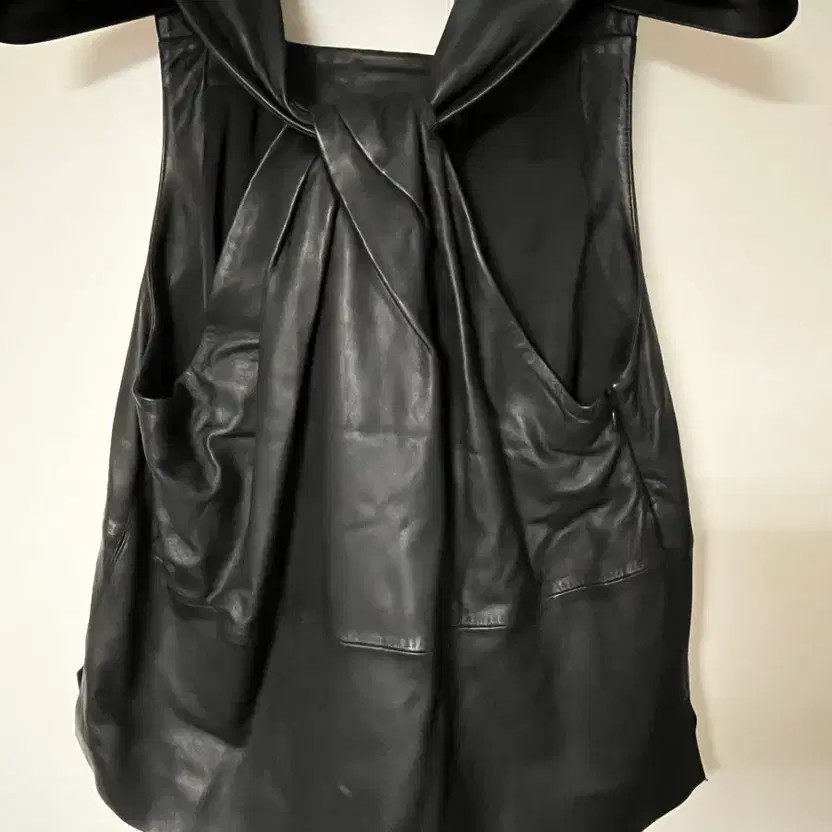 Massimo Dutti Leather Black Vest L thumbnail 5
