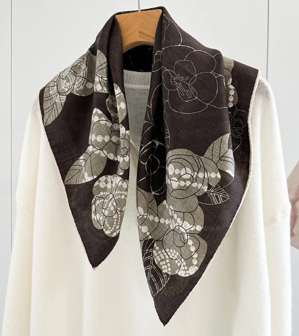 70% Cashmere 30% Silk Scarf 65X65cm Neckerchief Brown bead Print Bandana Shawl