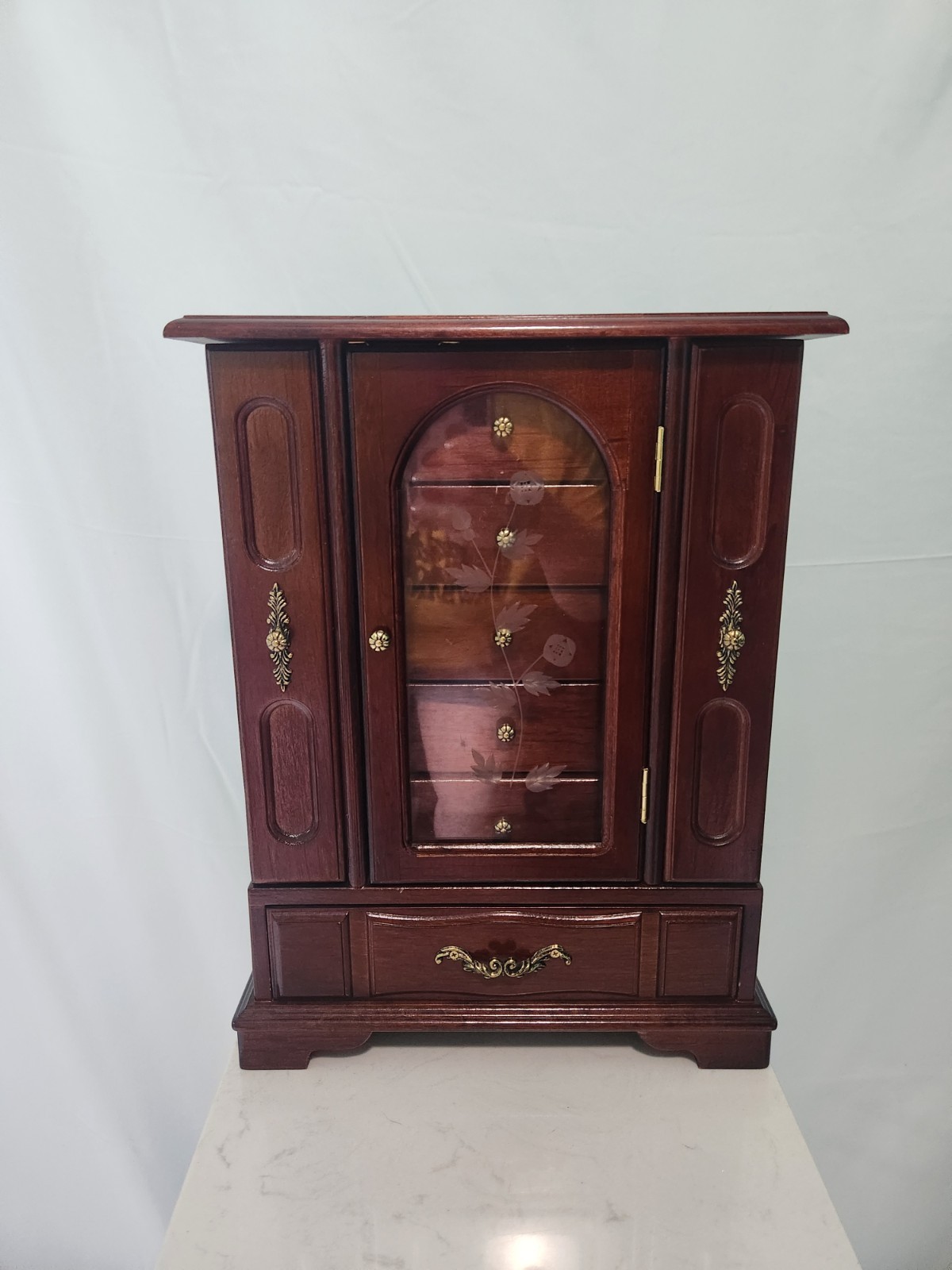 Vintage Dark Wood Floral Jewelry Box. Glass Insert. 5 Drawer. Magnetic Sides.