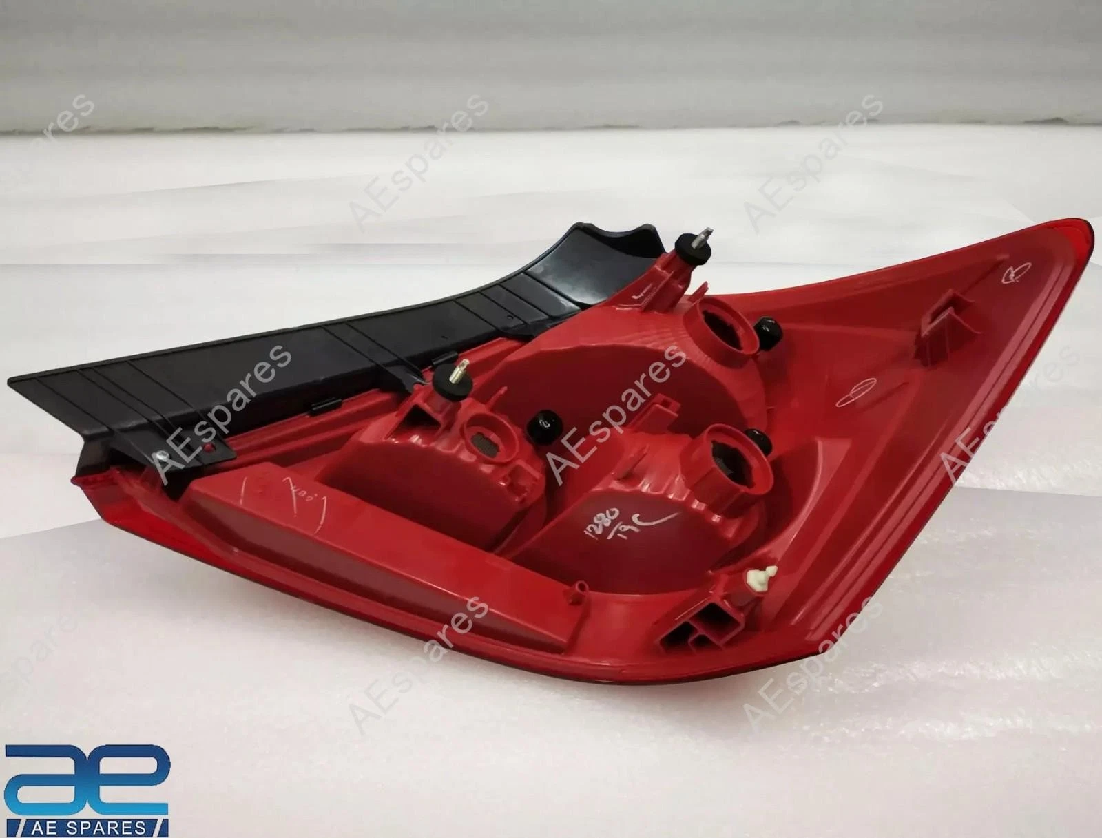 Rear Tail Light Lamp Assembly LH For Suzuki Swift Dzire 2012-2016 35671M75L00 view 2