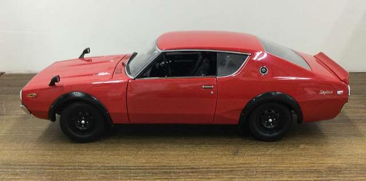 Kyosho 1/18 Scale Nissan Skyline GT-R (KPGC-110) Red Very