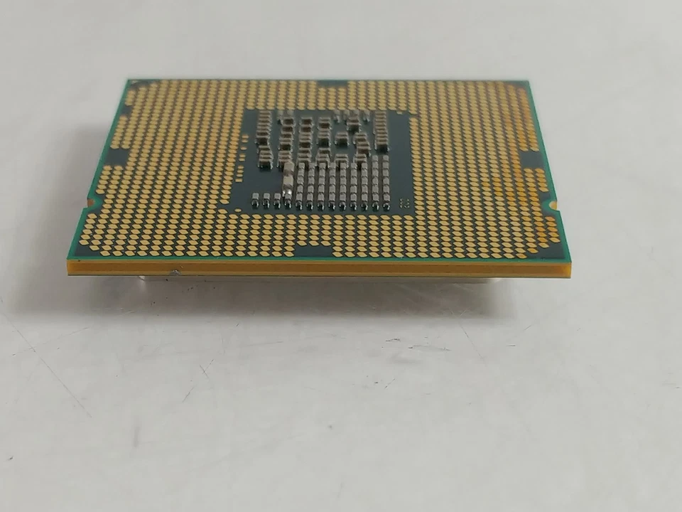 Intel Core i3-550 3.2 GHz 2.5GT/s LGA 1156 Desktop CPU Processor SLBUD - Image 3 of 4