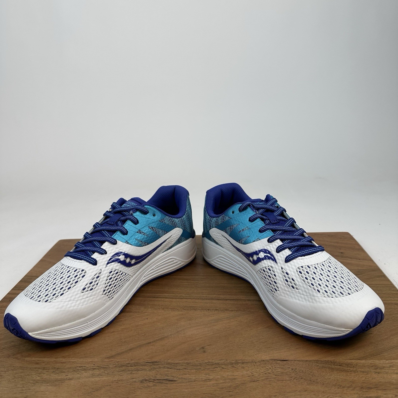 New Big Kids Saucony Ride 10 White Athletic Running Sneakers Shoes Size 5.5 M thumbnail 5