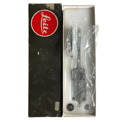 Leitz Balance regulator  Vickers hardness tester  Manual hardness tester 