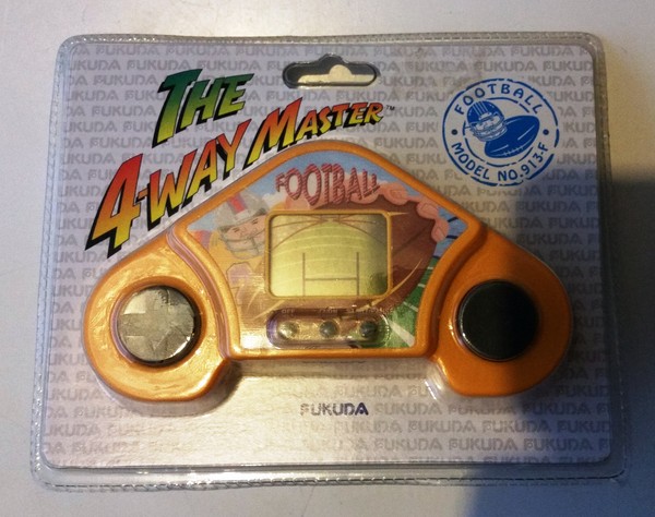 GAME & WATCH JUEGO ELECTRONICO 4-WAY MASTER FUKUDA FOOTBALL MODEL NO.913-F NUEVO