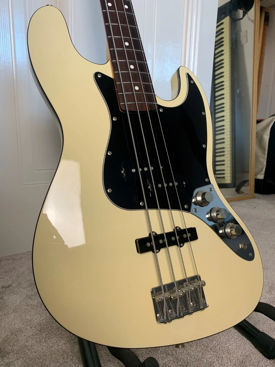 Fender Japan AJB-66 Aerodyne Jazz Bass Vintage White - 2006 