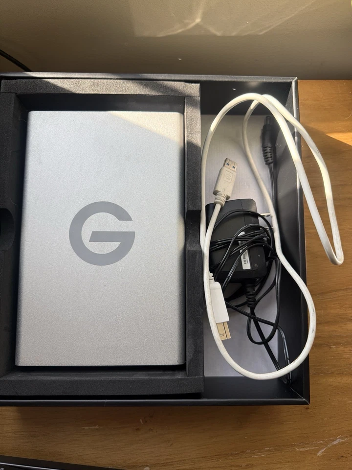 G-Technology 6TB G-DRIVE USB 3.0 Desktop External Hard Drive, Good Condition - Image 3 of 4