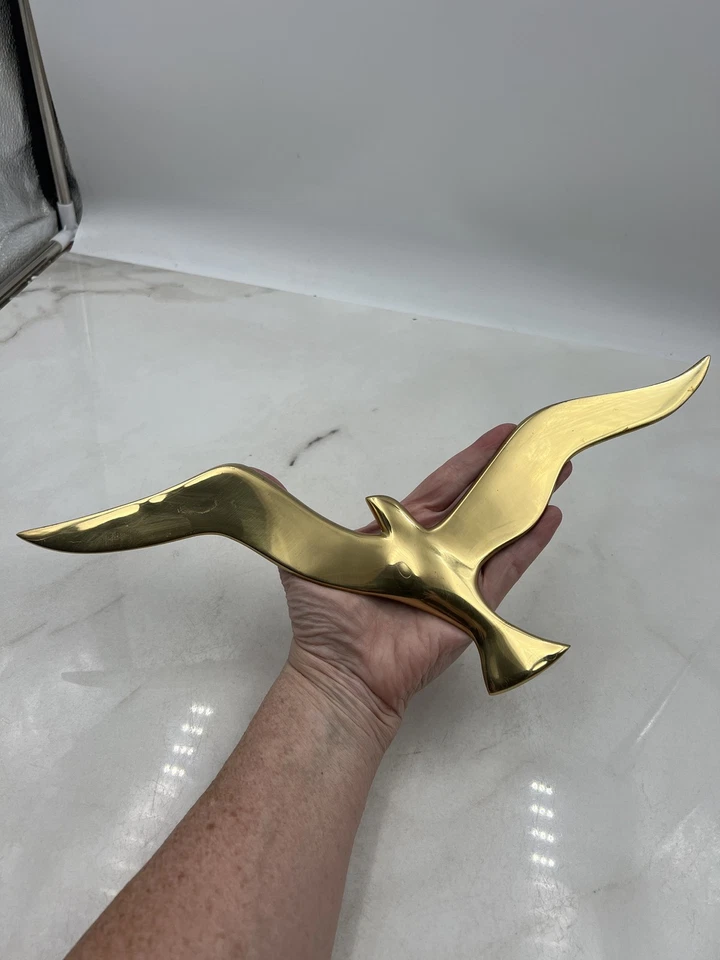 Arte de pared de gaviota de latón vintage 15 pulgadas mediados de siglo moderno decoración de escultura de pájaro Foto 4 de 4