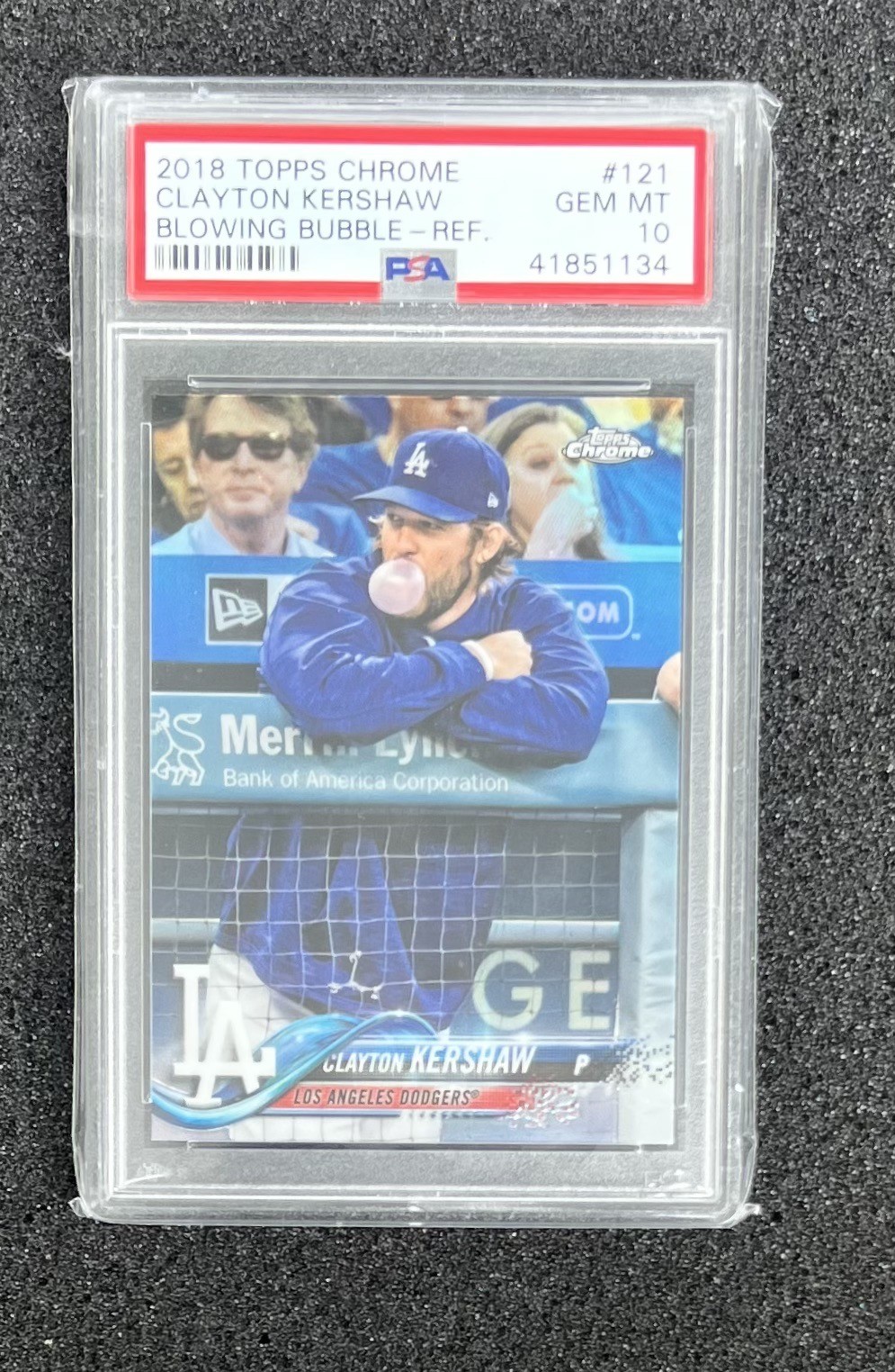 Topps 2018 Chrome Clayton Kershaw Blowing Bubble-Refractor  #121 PSA 10