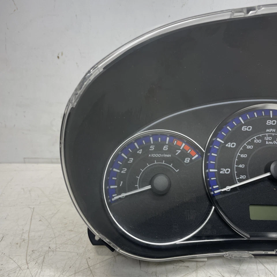 Cuadro de instrumentos velocímetro Subaru Forester 2009-2013 medidores OEM Foto 2 de 4