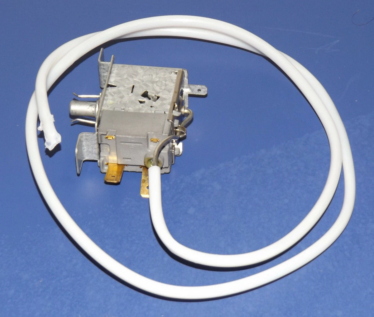 Westinghouse Refrigerator : Temperature Control Thermostat 