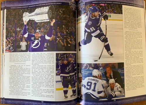 2022 NHL STADIUM SERIES GAME PROGRAM TAMPA BAY LIGHTNING NASHVILLE PREDATORS - Picture 3 of 3