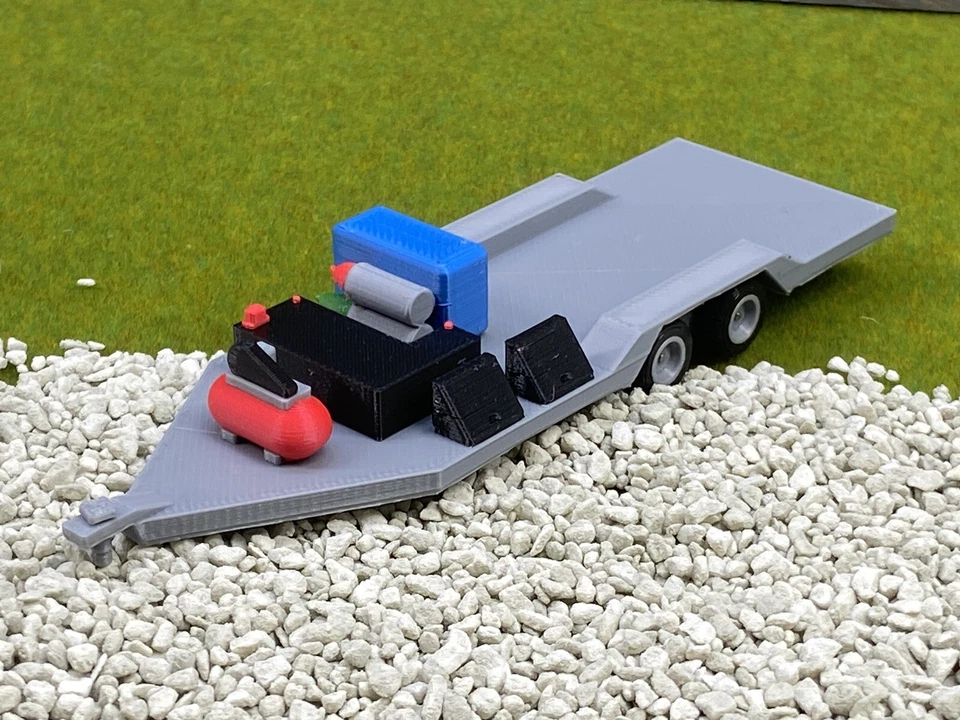 1:64 Scale Farm Trailer For Pickup Truck Welder Toolbox Diesel Tank Compressor - Image 2 of 4