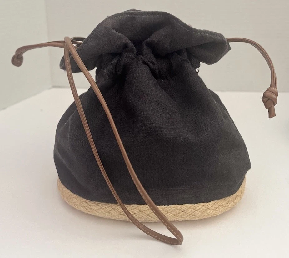 Talbots Women’s Black Linen Drawstring Bucket Bag Purse EUC SALE! - Image 2 of 4