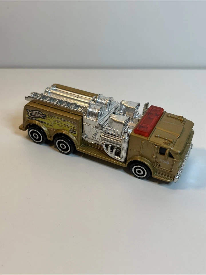 LOTE de metal camión de bomberos púrpura fundido a presión Hot Wheels 1999 Y2K Mattel Foto 3 de 4