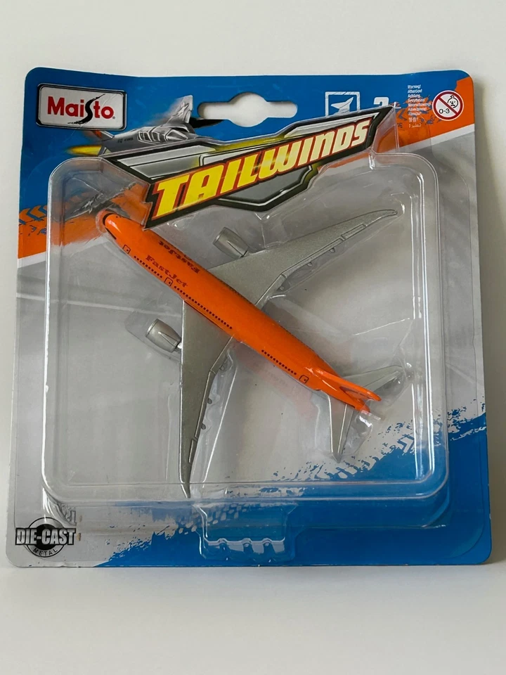 Boeing 787-8 avião americano modelo brinquedo laranja fundido escala 1:500 Maisto - Imagem 4 de 4