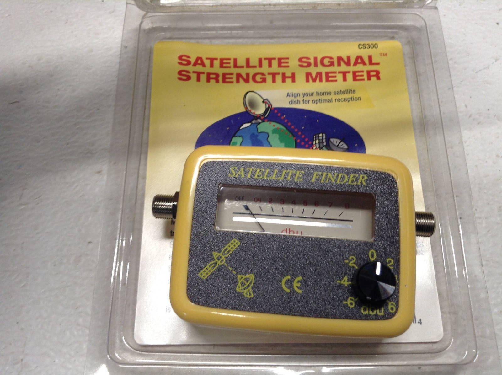 Test-Um Satellite Finder CS300 Analog (Used Once)