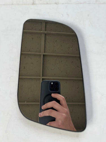 GM OEM Outside Mirrors-Front Door-Mirror Glass Left 12382607