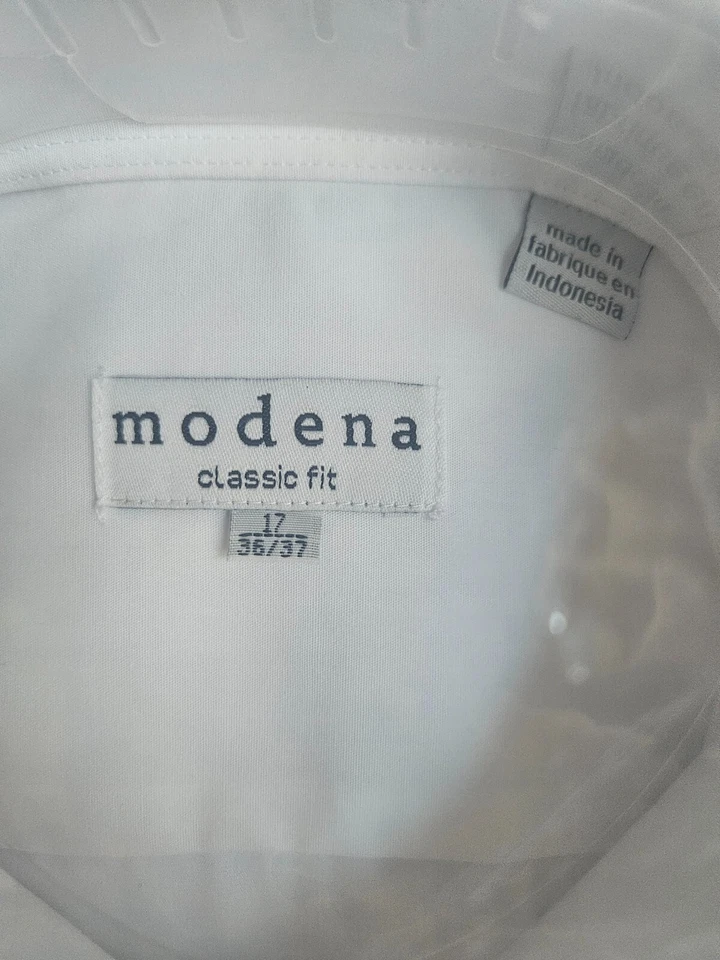 SIZE 17 MODENA (NEW) Classic Fit White Long Sleeve Shirt Lot 561 - Image 2 of 3