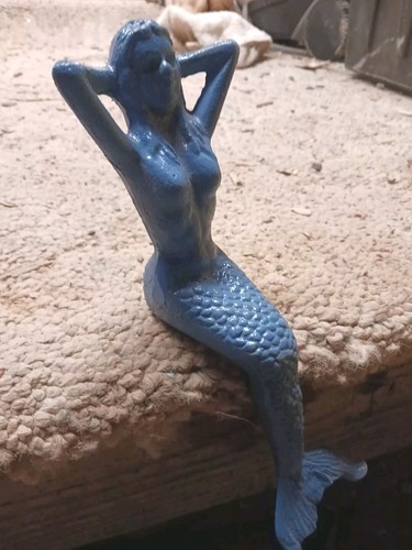 Vintage Cast Iron Sitting Mermaid Nautical Pool Landscape And / Or Shelf Decor - Picture 2 of 4