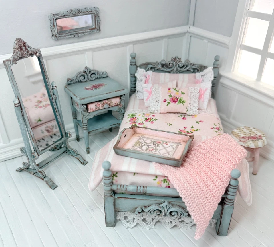 Miniature Hand Painted 1:12 Single Bedroom Set/Crochet Blanket/Tray/Stool/Mirror - Image 2 of 4