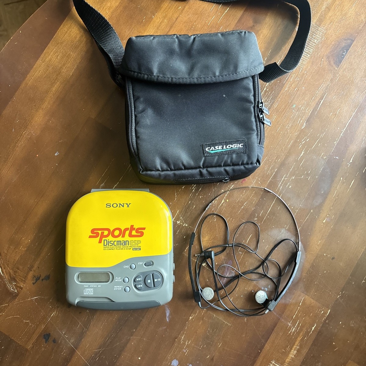 Vintage 1996 Sony Sports Discman CD Player - ESP - Yellow/Gray (D