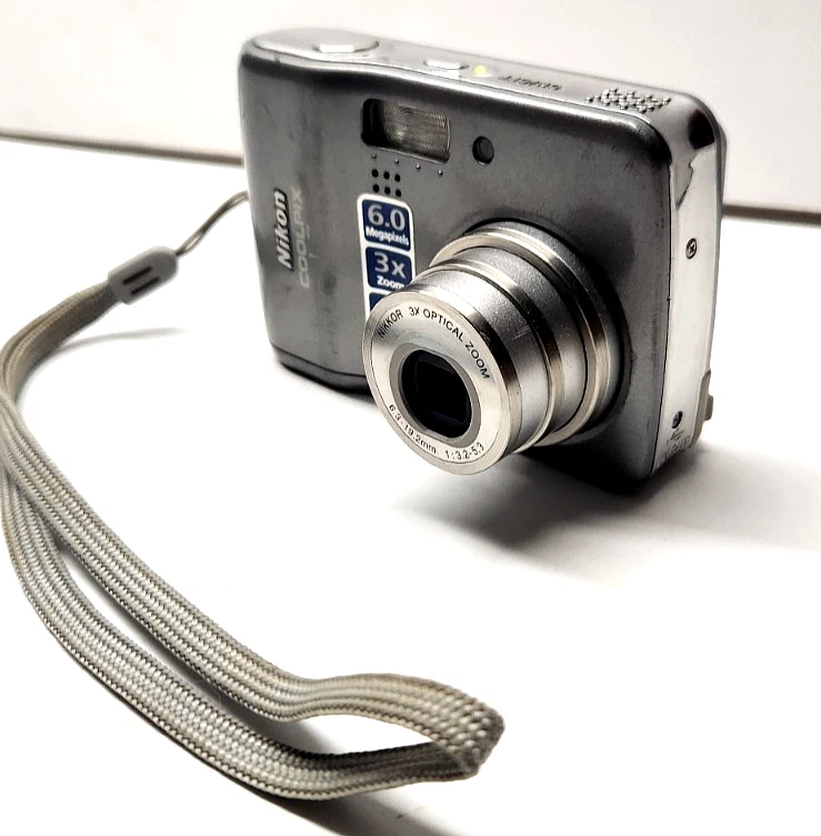 Nikon COOLPIX L2 Digital Cameras for Sale | Shop New & Used