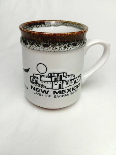 VTG NEW MEXICO SOUVENIR MUG ROAD RUNNER STATE SYMBOL ENGRAVED 10 Oz MUG CUP