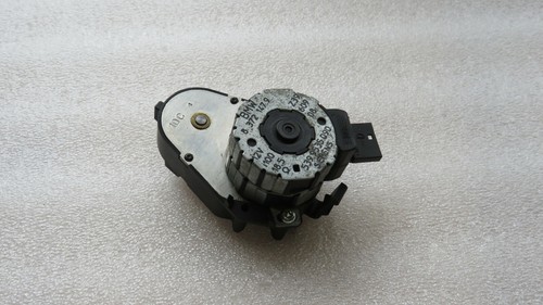 BMW E39 5er - Stellmotor Heizung 8372147.9 SIEMENS 539.9535.090 12V