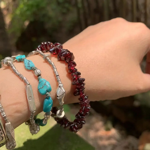 Garnet Bracelet Beaded Band Crystal Red Stones Healing Energy Lucky Women 1 Pc - Picture 2 of 19