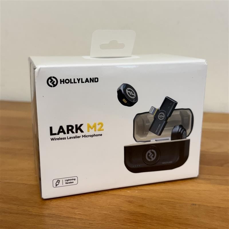 Hollyland Lark M2 Wireless Lavalier Microphone iPhone 14/13/12