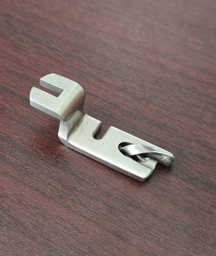 Vintage Narrow Foot Hemmer for Rotary Sewing Machine - Picture 2 of 4