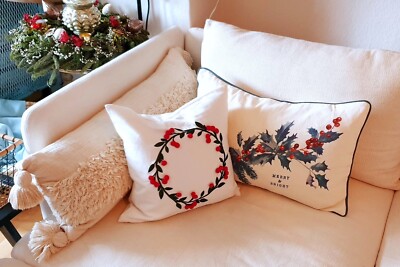 H&M Kissenhülle Kissen Merry Bright weiß grün Weihnachten 40x60cm Landhaus Beere