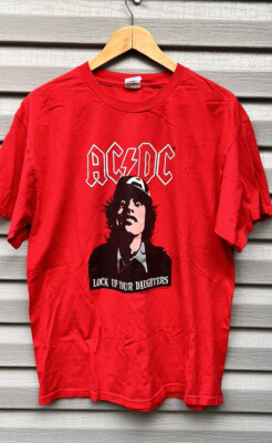 AC/DC Graphic T-Shirt Mens Large Red “Lock Up Your Daughter” Y2K Vintage 