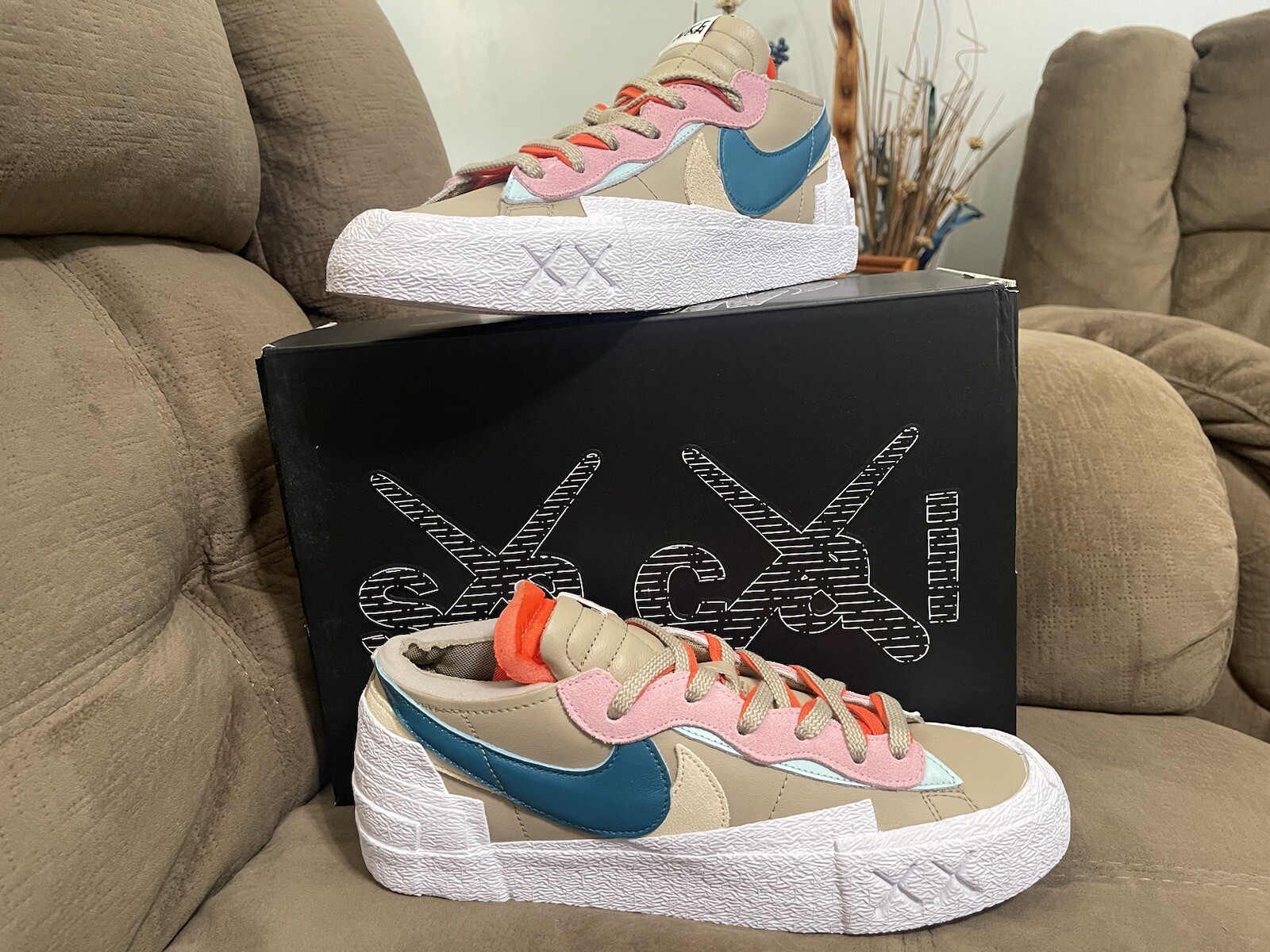 SACAI X NIKE Nike Blazer Low x Kaws x Sacai Reed Size 11.5 (DM7901 200)