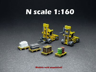 N Scale (1:160)  Heavy Forklift  - 2 vehicles, 4 loads - UNPAINTED, NOT A  TOY!