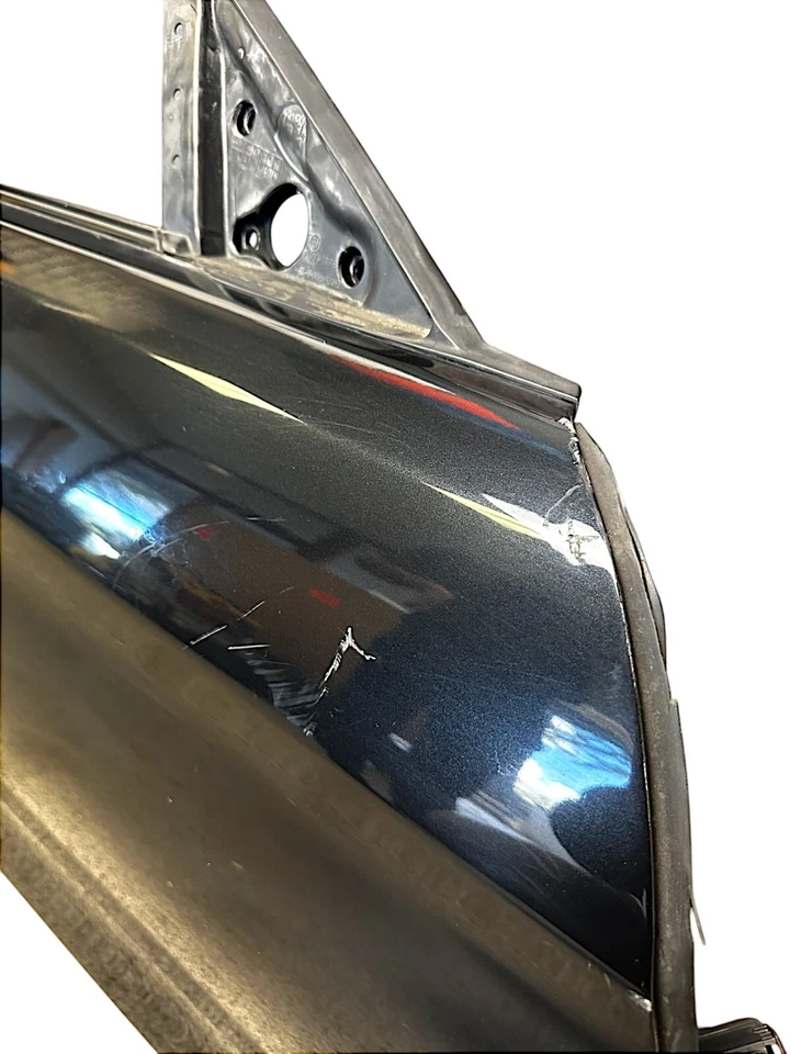 BMW M4 440i 435i F82 F32 Front Right Side Door Shell Assembly 2014 - 2020 OEM - Image 2 of 4