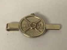 Gym Weight Disc TG523 Fine English Pewter on a Tie Clip (slide)