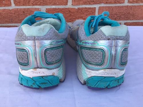Men’s Brooks GTS Silver/Green 16 Edition Running Athletic Shoes Size 11.5 M - Picture 5 of 7