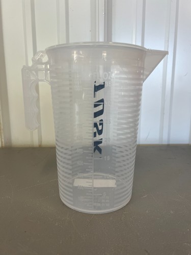 Measuring Cup with Lid Tusk Liquid 35 fl oz 1000 cc ml Oil Change Service Shop - Picture 3 of 13
